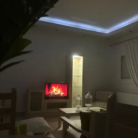 Karydi House * Megáli Panayía
